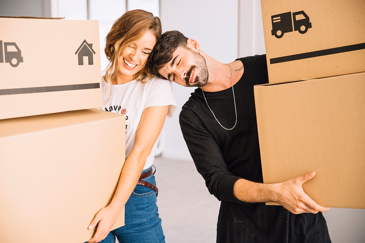 4RELO staff during a move
