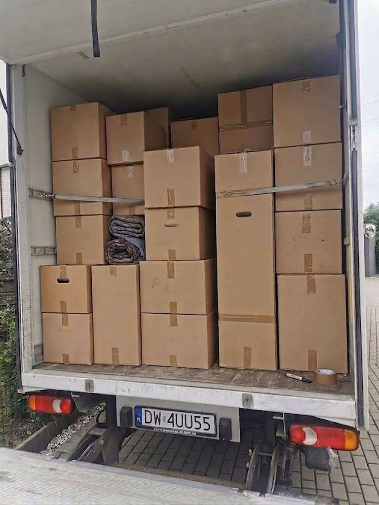 Laden van de bus: na afloop - verhuizingen Wrocław 4RELO