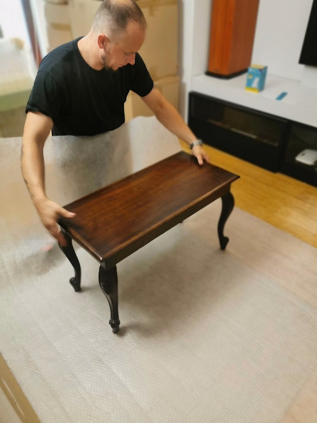 Salontafel voor het inpakken - verhuizingen Wrocław 4RELO